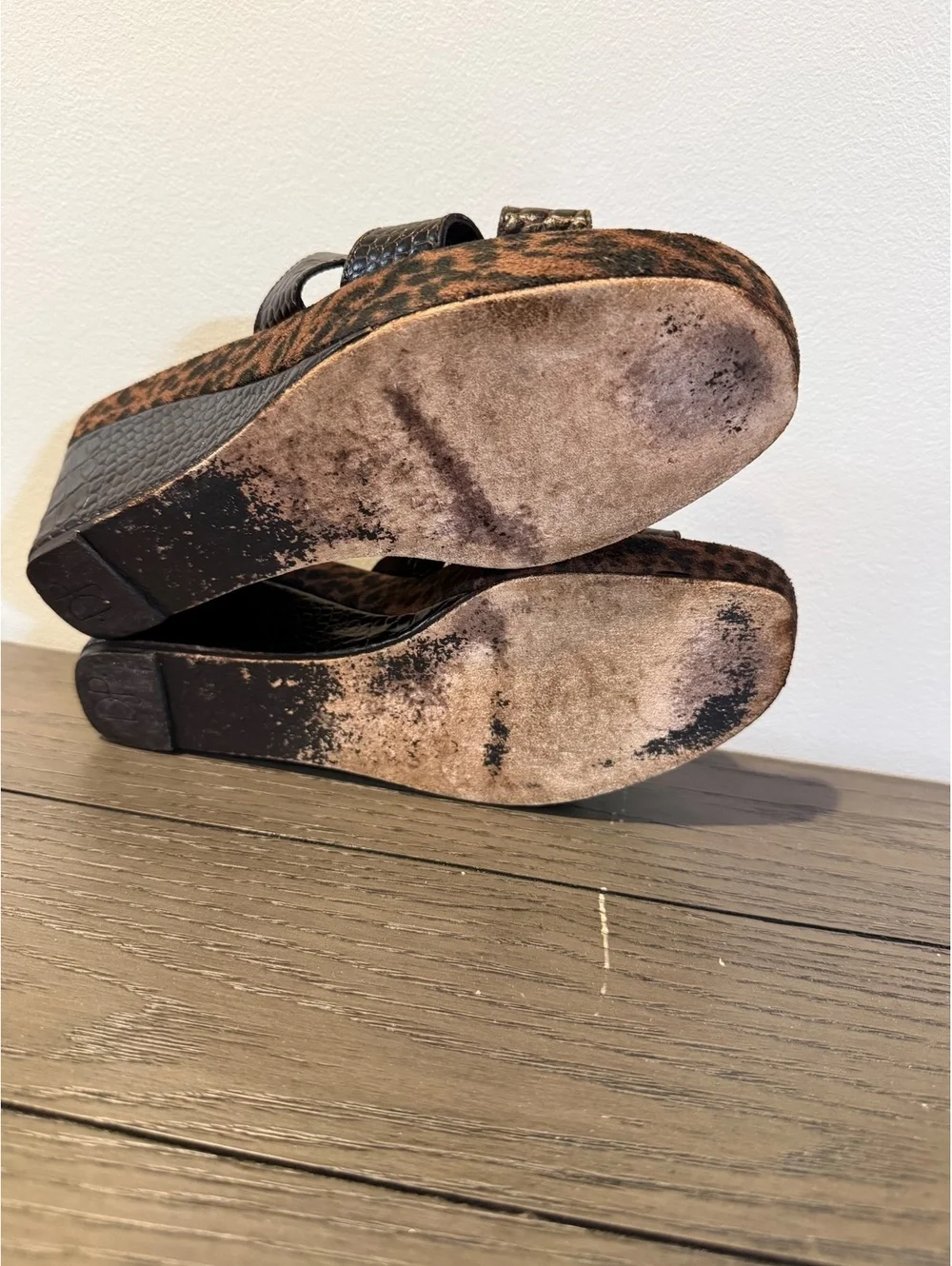 Donald J Pliner Brown Wedge Sandals Size 6